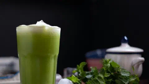 Can a Daily Drink Help Lower Your Cholesterol After Menopause?