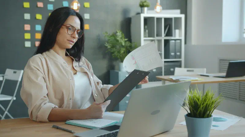 FAFSA 2027–28 Guide: Documents, Deadlines and How to Apply