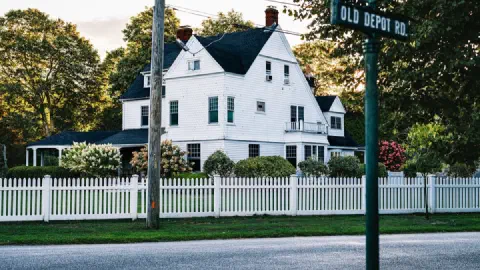 Mortgage Rates Today: The 30-Year Tops 7% for the First Time in 20 Months